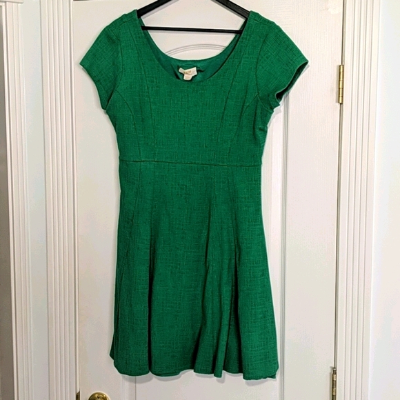 Green fit and flare dress by Meave - Picture 1 of 2